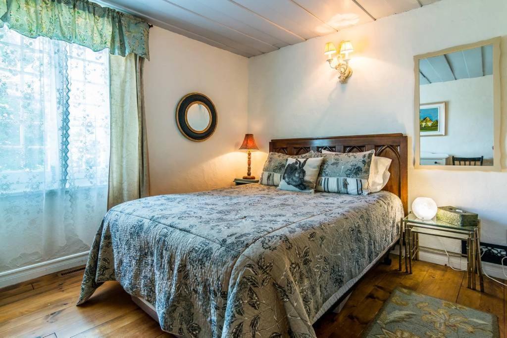 La Maison Ancestrale Guerard Saint-Laurent-de-l'ile d'Orleans ภายนอก รูปภาพ
